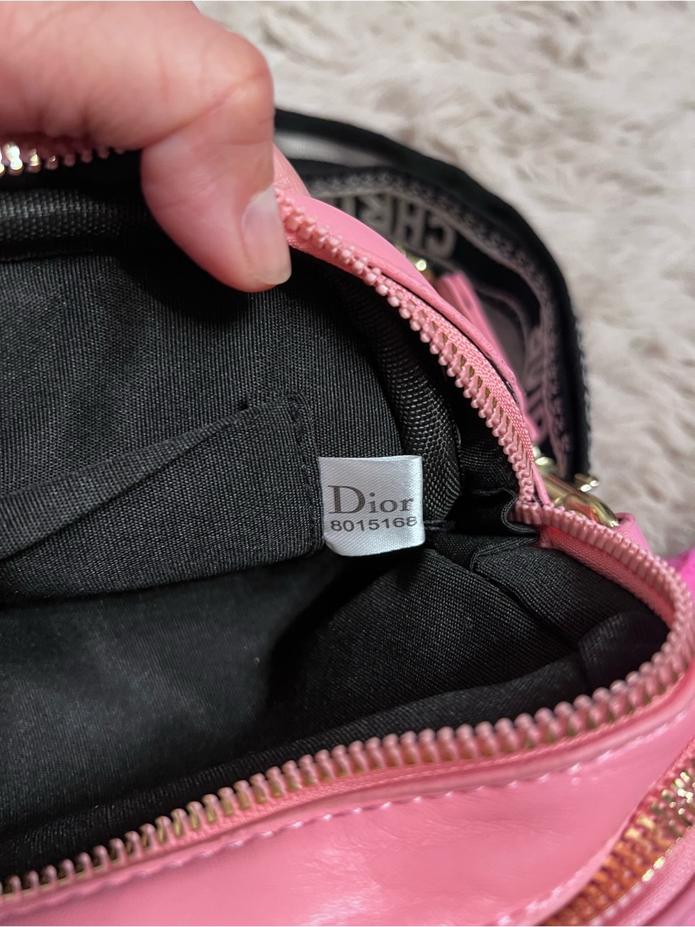 Dior Pink Quilted Leather Camera Bag from the beauty line with Signature Strap - Picture 6 of 11